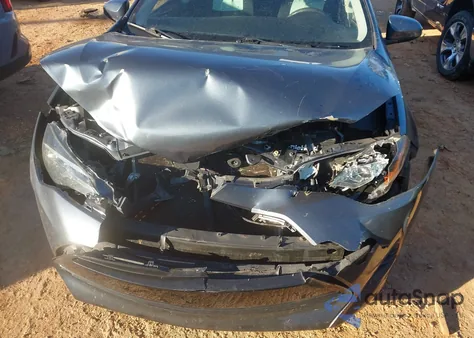 2019 Toyota Corolla L z USA, uszkodzony, nr VIN 2T1BURHE4KC205427